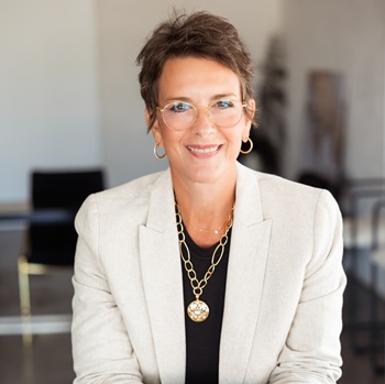 Amy Downs